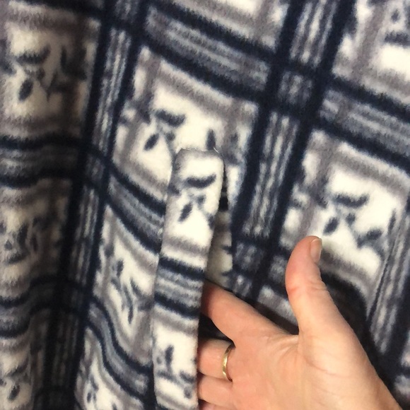 Cherokee ladies M pullover jacket - Picture 2 of 6